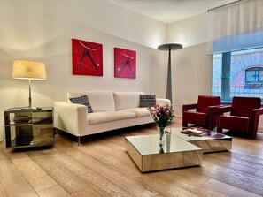 Apartment - In Rome at Spanish Steps Classy Apartment With Modern Design in an Historic Palazzo (Rome)