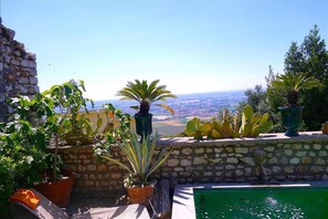 别墅 | 2 多间卧室、高速上网