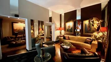 2 habitaciones y acceso a internet