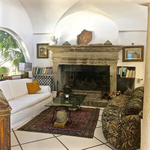7 bedrooms, Internet - Mare Degli Angeli Splendid Mediterranean Seaside Villa Gardens Pool Almost Heaven (Orbetello)