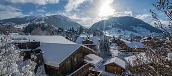 สกีที่ Gstaad Switzerland จากอพาร์ตเมนต์ชาเล Rougemont สุดพิเศษ