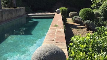 Villa | 5 bedrooms, Internet