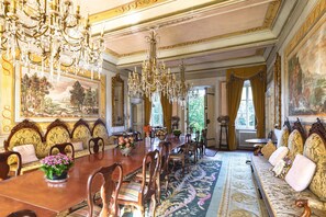 Villa | 17 soverom og internett