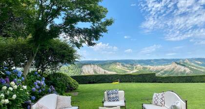 Villa Vinarte Elegant Home 2 Pools Tennis spa Winery Exclusively for you