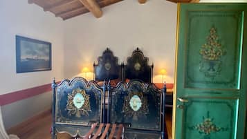 House | 8 bedrooms, Internet