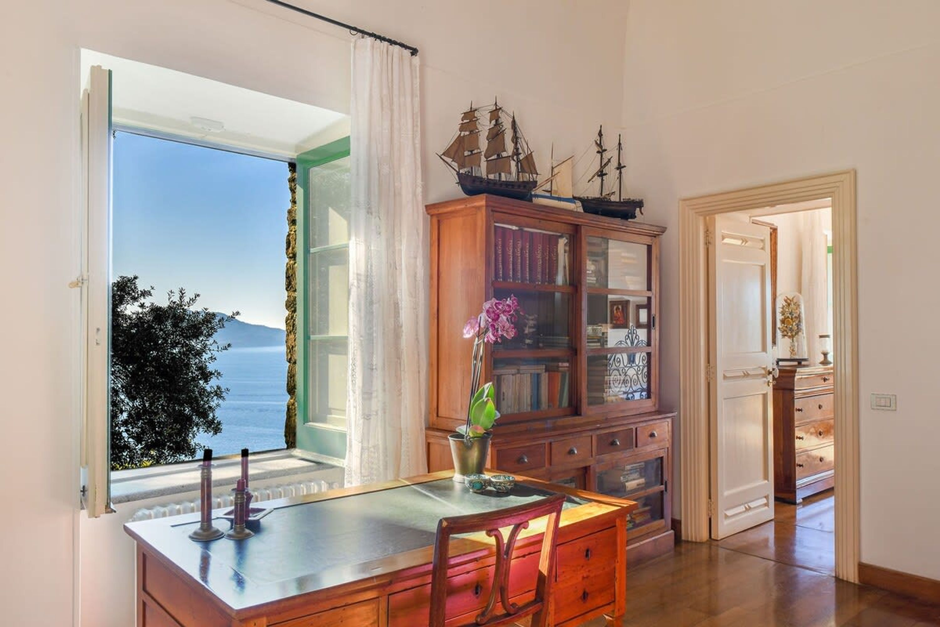 Villa | 5 bedrooms, Internet