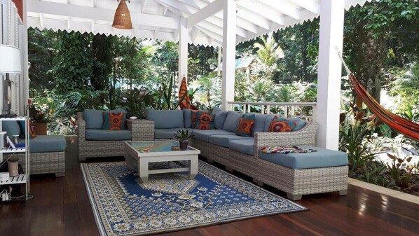 Chalet | Terrace/patio - Casa Naranja (Cahuita)