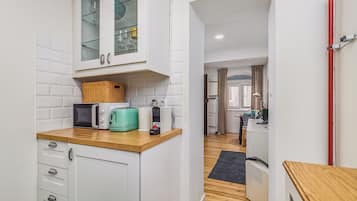 Micro-ondes, plaque de cuisson