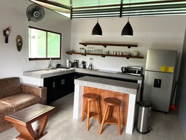 Basic Villa | Private kitchen | Full-size fridge, microwave, oven, toaster