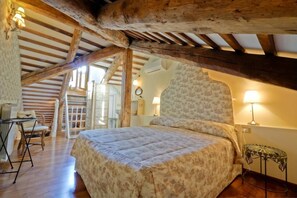 4 quartos, Wi-Fi, roupa de cama