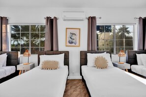 4 bedrooms, desk, WiFi