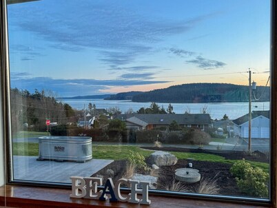 Skagit Bay View, Sunsets, Hot Tub