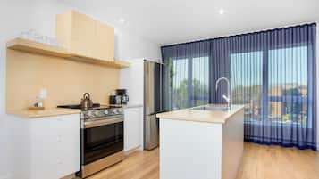 LV402 - Two-bedroom apartment | Private kitchen | Fridge, microwave, oven, dishwasher