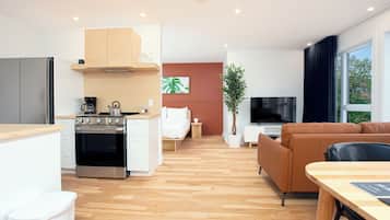 2 habitaciones, cuna de viaje, wifi gratis y ropa de cama