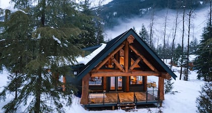 Escape to a cabin in the woods – Sunshine Valley, BC, Canada