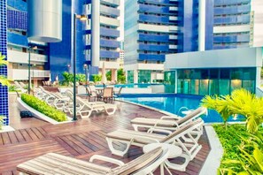 Pool - Lazer de Resort - Aula de Praia Fortaleza (Meireles Fortaleza)