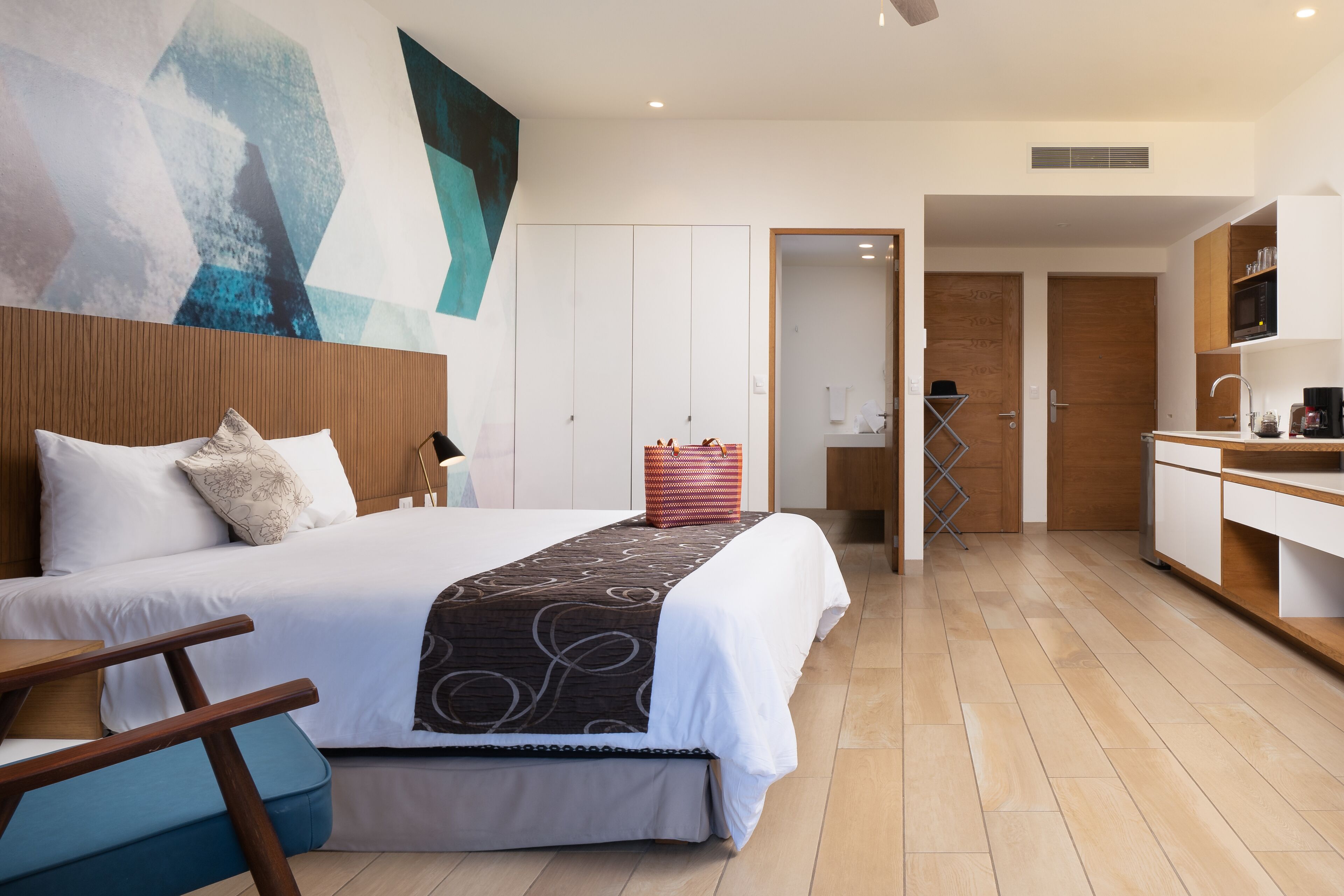 1 غرفة نوم ومكتب ومكواة/لوح كي وواي فاي مجانًا