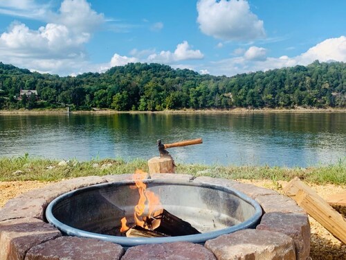 211A MUSIC CITY MEMORIES SITE A1/A2