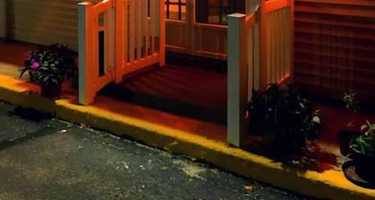 Belmont Motel