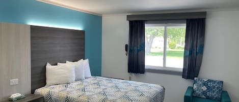 Desk, free WiFi, bed sheets