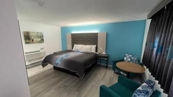 Room 1 King Bed | Desk, free WiFi, bed sheets