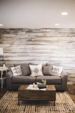 TV. Nordin`s Hillside Haven