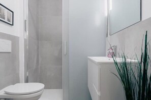 Doccia, bidet