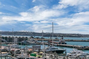 Marina - The Sunset Suite - Sebel (Auckland)