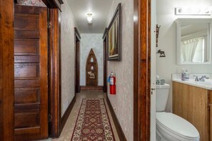 تجهيزات دش، مناشف