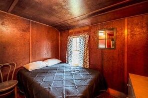 5 habitaciones, wifi y ropa de cama 