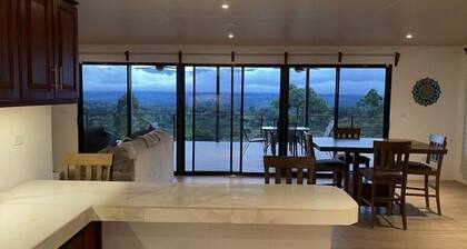 Beautiful Home With Large Terrace, Amazing View!