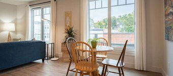 Suite 201 - 470 Main