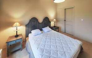 2 bedrooms, free WiFi