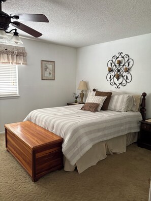 2 bedrooms, iron/ironing board, free WiFi, bed sheets