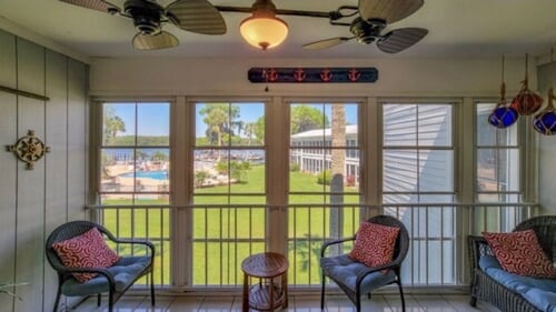 Riverbend - 2 Bedroom waterfront condo with spectacular views!!