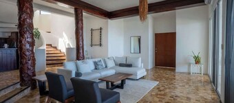 Villa Moriska | 5BR | Unique Beachfront Escape