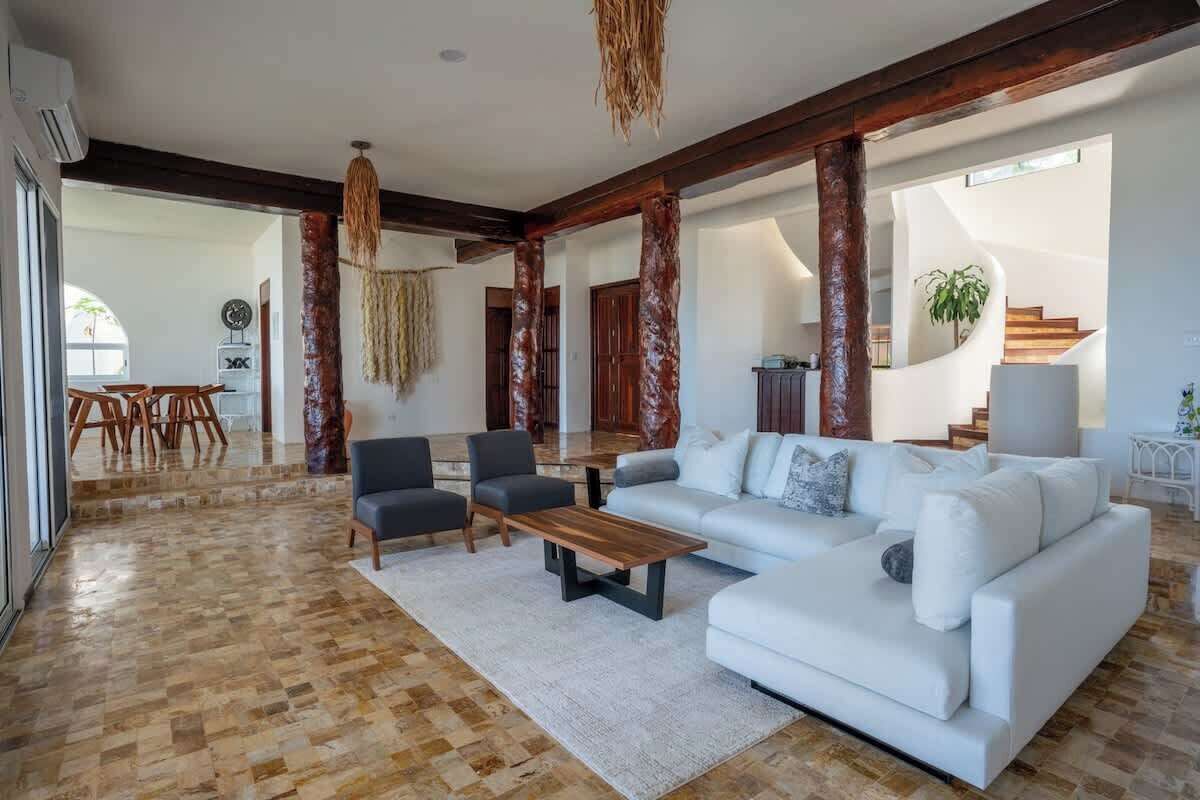 Villa Moriska | 5br | Unique Beachfront Escape - Cancún