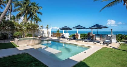 Villa Moriska- Unique Beachfront Villa