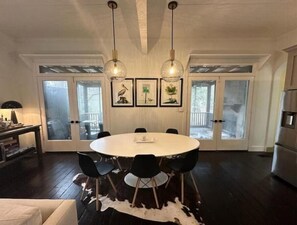 Dining - Edgewood Cottage (Saint Francisville)