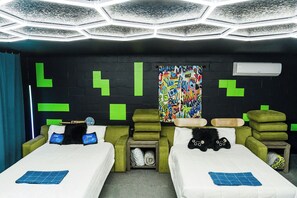 4 chambres, fer et planche à repasser, Wi-Fi gratuit, draps fournis