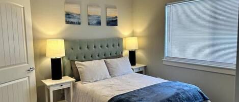 2 dormitorios, tabla de planchar con plancha, wifi y ropa de cama