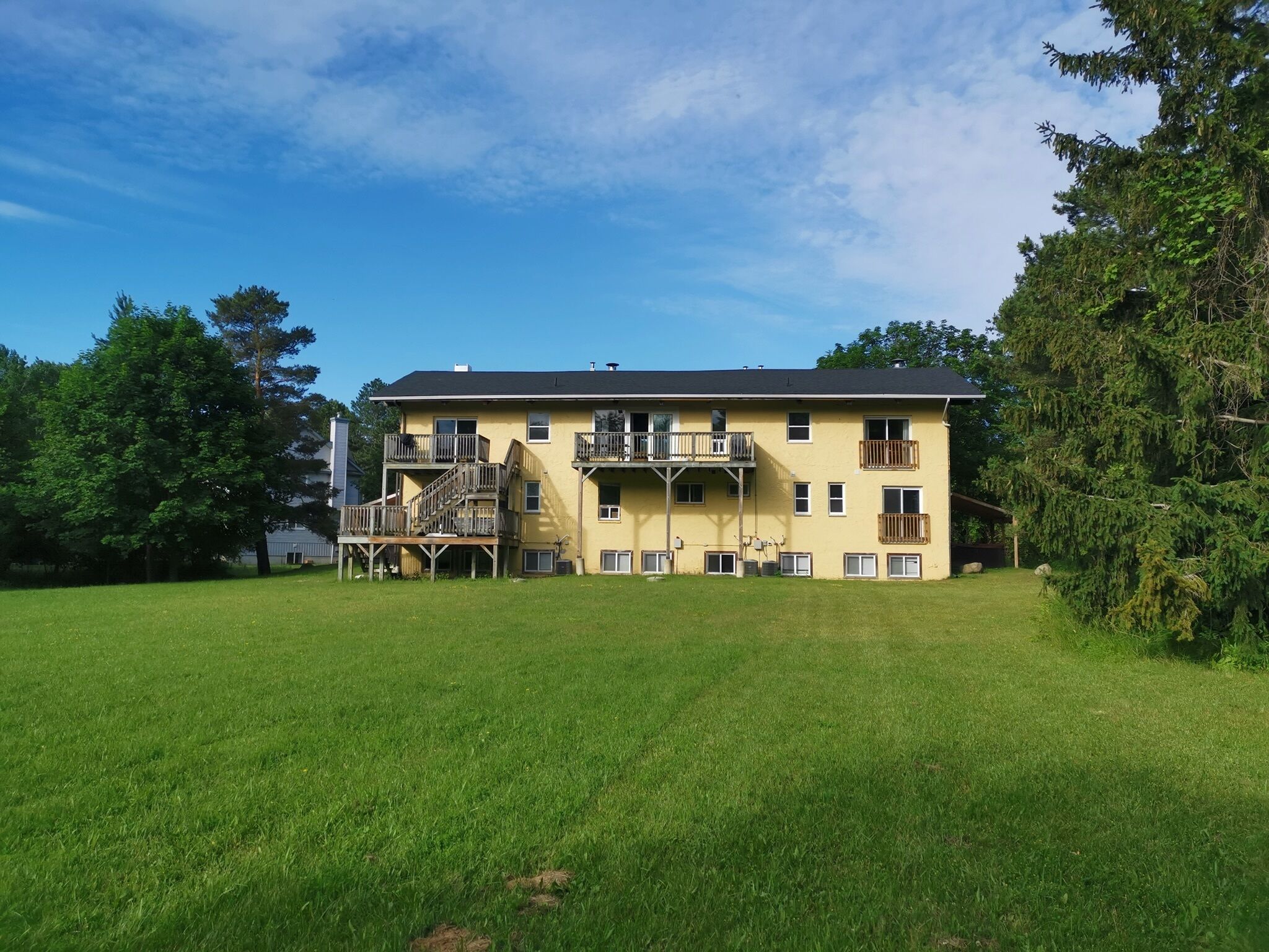 Chalet Blue - “Moose + Bear + Deer” (3 chalets, 15 bedrooms, sleeps 36)