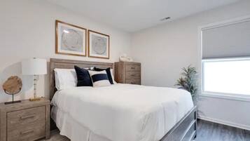 4 chambres, bureau, Wi-Fi, draps fournis