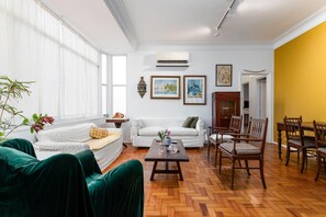 Apartment | 2 bedrooms - 7 Minutes From Ipanema Beach Bt302 (Rio de Janeiro)