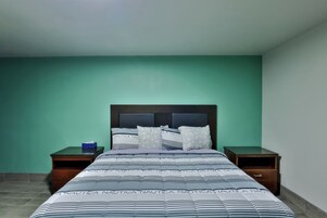 经典单人房 | 办公桌、免费 WiFi