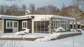 Exterior - Gorgeous home in Hjärnarp with WiFi (Hjärnarp)