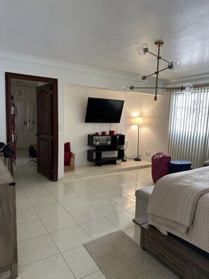 5 soveværelser, skrivebord, strygejern/strygebræt, gratis Wi-Fi