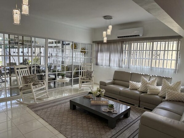 Smart-TV, Tischfußball