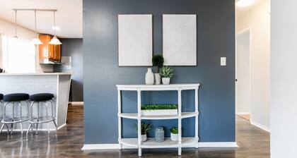 4BR Gameday Getaway|EV Charger+|Pet-Friendly |10p