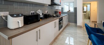 Kunda House Coventry Road